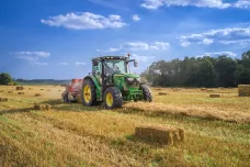 Meziroční růst cen většiny výrobců opět zpomalil, v zemědělství zrychlil pokles