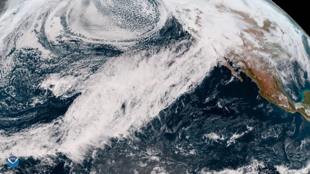 Ananasový expres aneb atmosférická řeka přináší velkou oblačnost a intenzivní srážky z oblasti Havajských ostrovů do západní části severní Ameriky