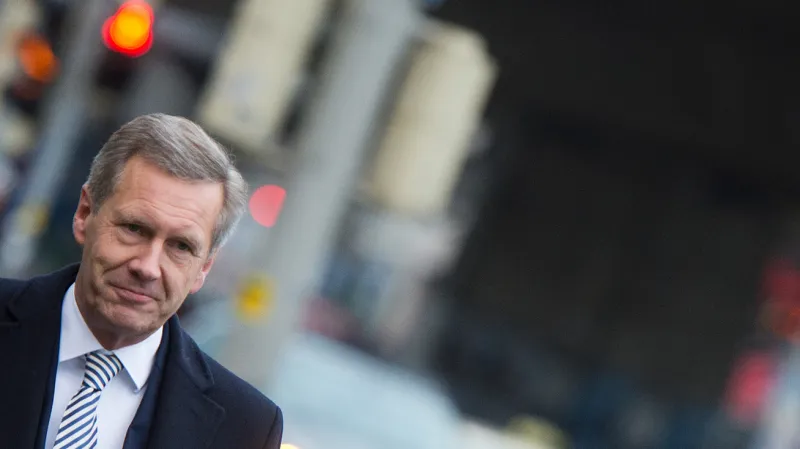 Christian Wulff přichází k soudu