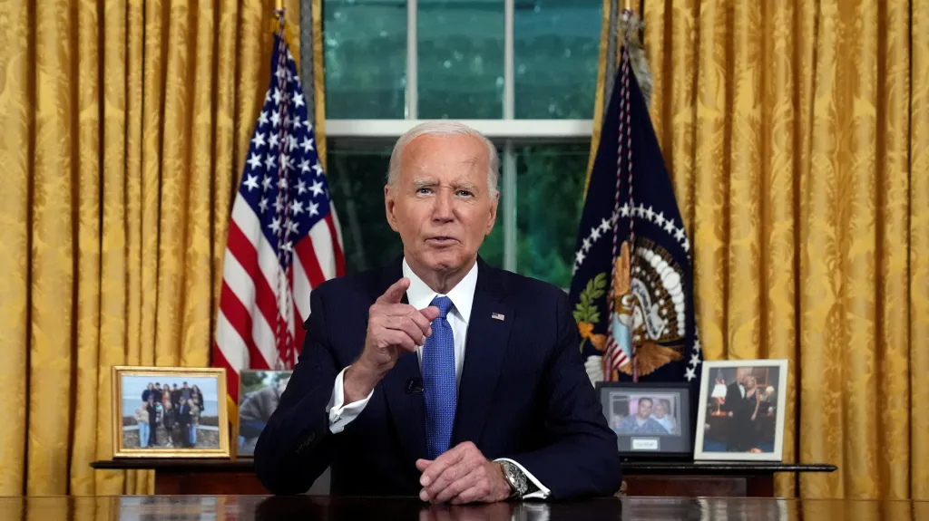 Události: Joe Biden a jeho projev z Oválné pracovny