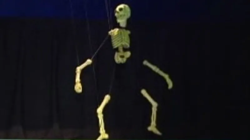 Loutka ze sbírky Jiřího Vorla v představení divadla Zvoneček