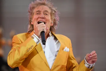 Rod Stewart prodal své písně za sto milionů dolarů, část katalogu Michaela Jacksona stála ještě šestkrát víc