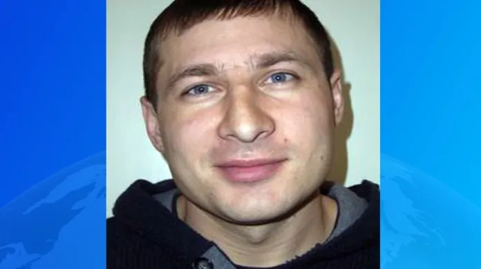 Bělorus Aljaksandr Astapkukov podezřelý z vraždy v Praze na Florenci