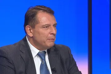 Hamáček doporučí kolegům v čele ČSSD, aby schválili Paroubkovu kandidaturu do Senátu