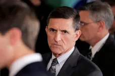 Soud nařídil odtajnit část Muellerovy zprávy, která se týká Trumpova exporadce Flynna