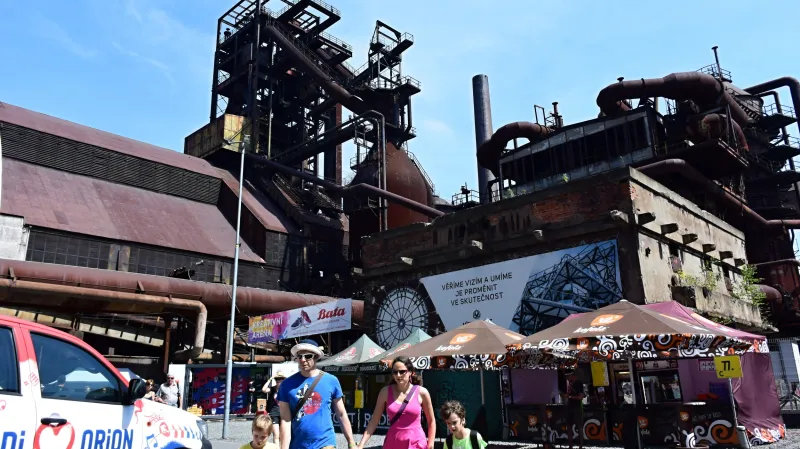 Festival Colours of Ostrava v areálu Dolní oblasti Vítkovice