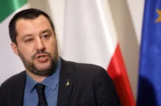 Macron je mizerný prezident, uvedl Salvini. Francie odmítla „soutěž ve stupiditě“