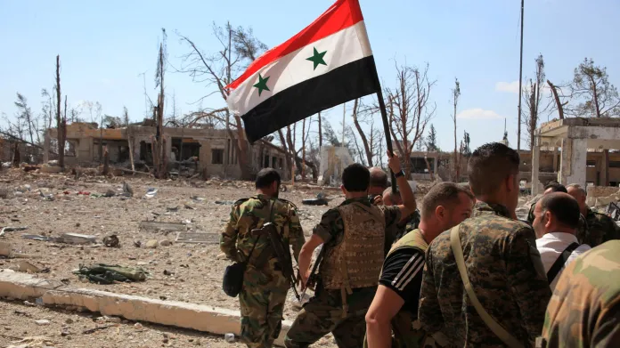 Události: Syrské příměří na pokraji krachu