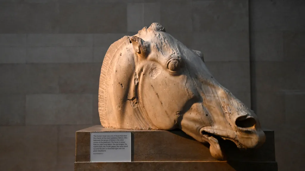 Sochařská díla z Parthenónu v Britském muzeu