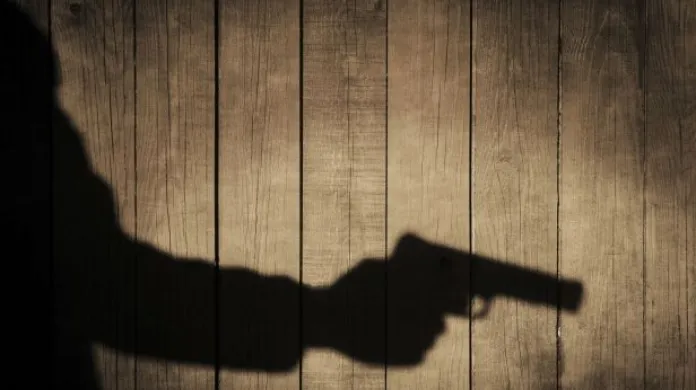 Bývalý šéf kriminálky: Vyšetřování vraždy není americký seriál