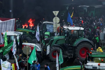 Evropská komise vyhověla zemědělcům. Nebudou muset plnit některé ekologické požadavky