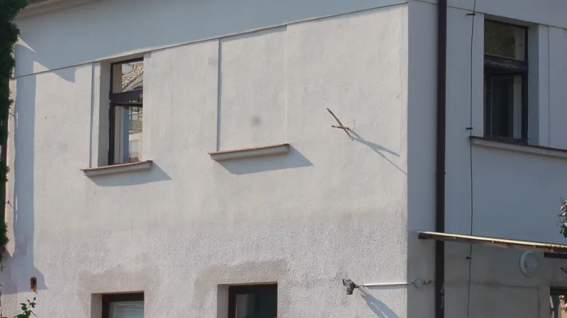 Prohořelá střecha říčanské nemocnice