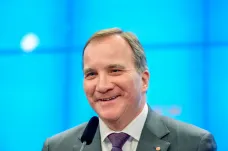 Švédský politický pat našel rozuzlení. Premiérem zůstane sociální demokrat Löfven