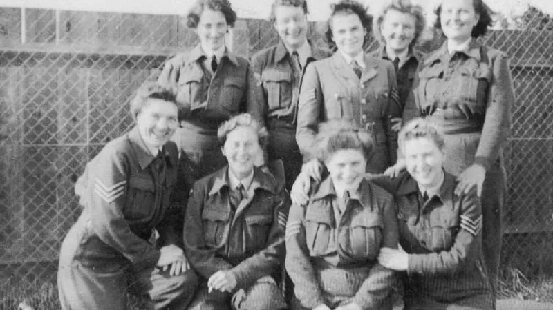 Čechoslovačky u pomocných leteckých sborů