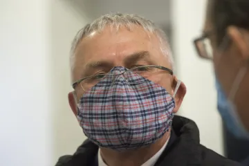 Znalce z kauzy směnek exposlance Severy posílá žalobce před soud pro nepravdivý posudek