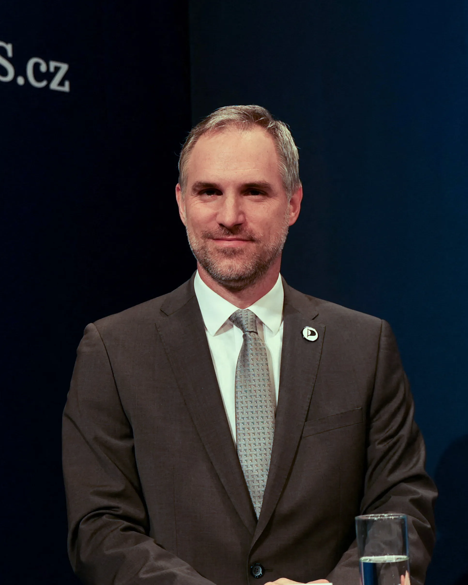 Odměnami Hřiba za členství v představenstvu PREH se zabývá úřad v Říčanech