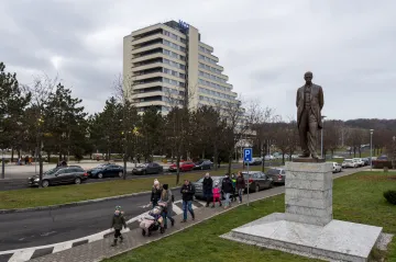 Most koupí hotel Cascade. Zastupitelé se obávají, že by se proměnil v ubytovnu