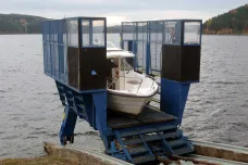 Oprava lodního výtahu na Orlíku se prodraží, Povodí Vltavy zaplatí skoro 100 milionů