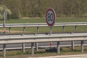 Opravy mostních závěrů na novém úseku D3 u Českých Budějovic zpomalily dopravu