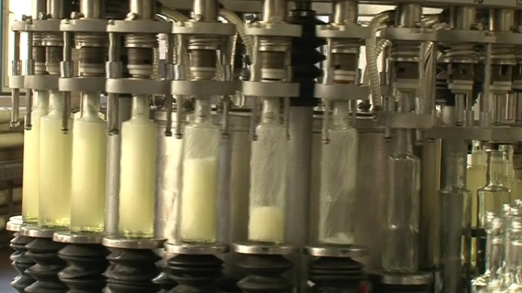 Stáčecí linka likérky Prostějov