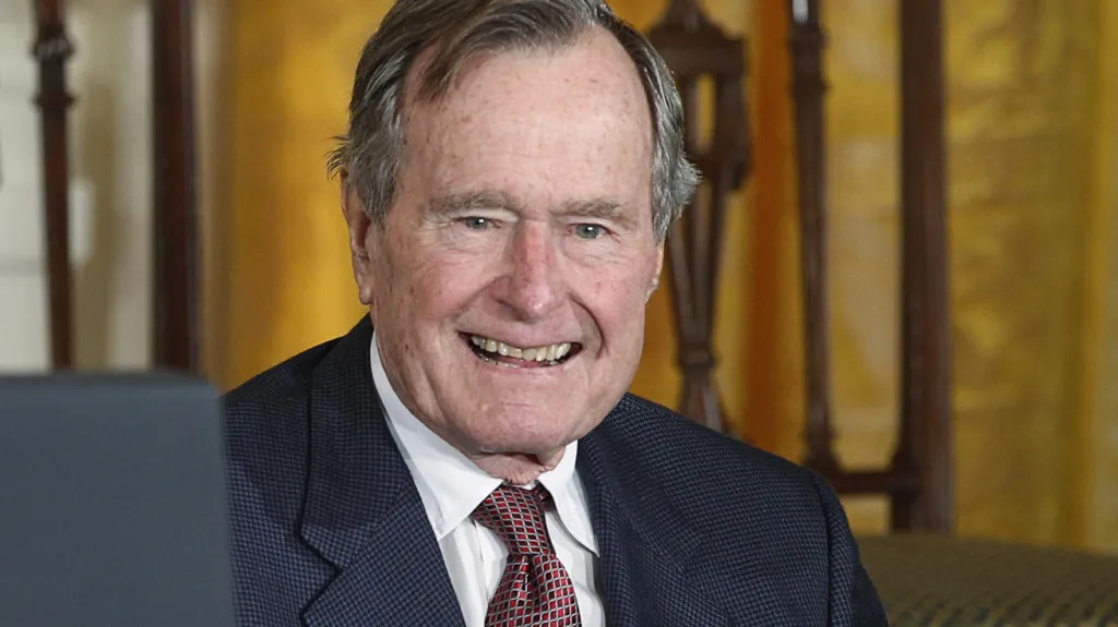 Exprezident George Bush starší (snímek z února 2015)