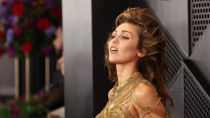 Miley Cyrusová na cenách Grammy