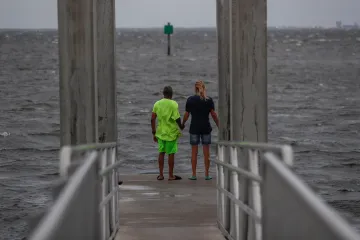 Bouře Elsa dorazila k severu Floridy, větší škody nezpůsobila