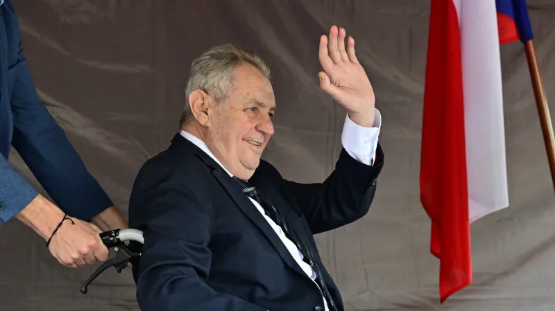Miloš Zeman v Brně podpořil odpůrce sjezdu sudetských Němců