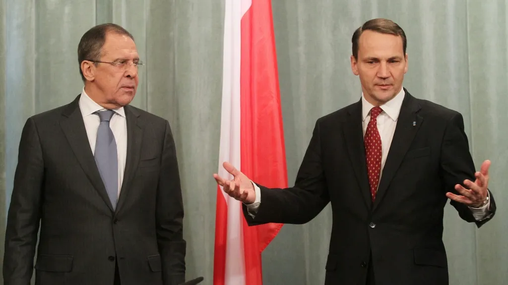 Sergej Lavrov a Radoslav Sikorski