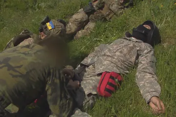 Na Ukrajině pomáhají čeští dobrovolní medici. Na frontovou linii intenzivně trénují