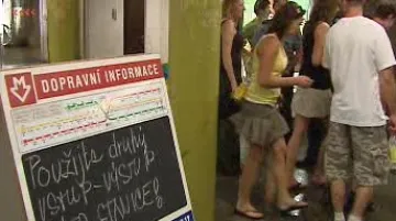 Uzavření východu ve stanici metra Můstek