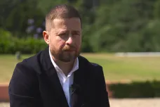 ČNB oslabila korunu a přivodila inflaci. Velká chyba, říká Michl