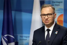 Dudovi naslouchala Evropa i USA, doma ale rozděloval
