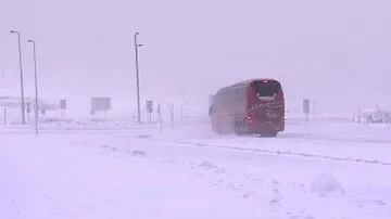 Sněžení zkomplikovalo dopravu