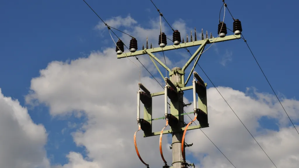 Stožár elektrického napětí
