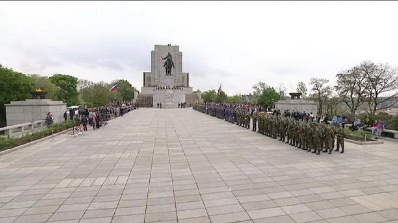 Oslavy konce války na Vítkově a Klárově