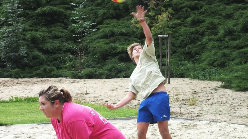 Soutěž v plážovém volejbale v Boskovicích