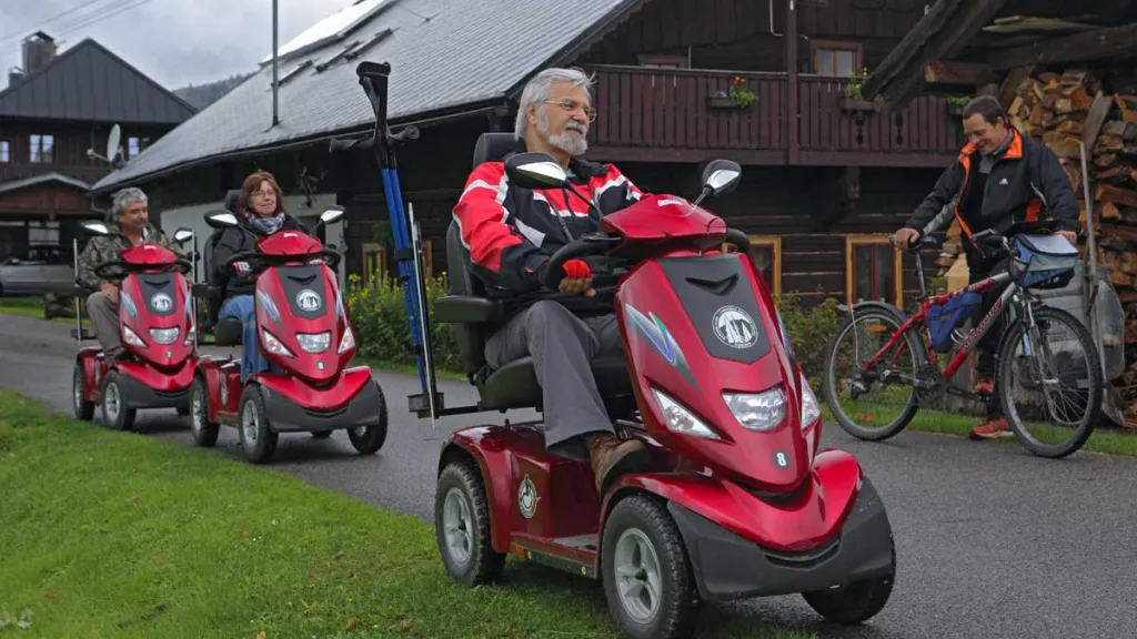 Skútry v NP Šumava