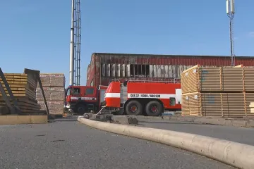 Na Prostějovsku hořela pila, škody se odhadují na desítky milionů