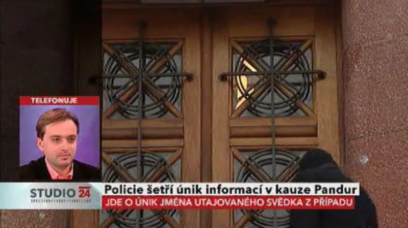 Redaktor Respektu Ondřej Kundra ve Studiu ČT24