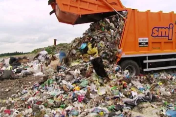 Jihlavané, třiďte odpad, na skládku se nevejde