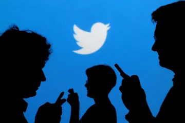 Twitterové účty Bidena nebo Muska nabízely zdvojnásobení vkladu. Stáli za tím hackeři