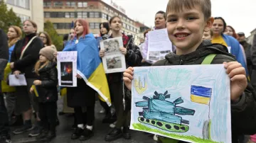 Shromáždění českých iniciativ podporujících Ukrajinu - k ukrajinskému Dni obránců
