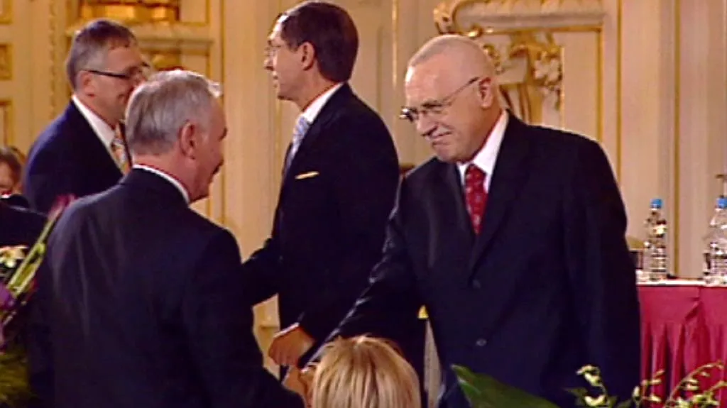 Klaus při svém zvolení prezidentem