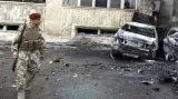 Následky raketového útoku v Bagdádu