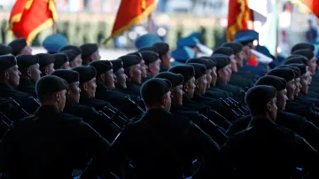 Ruská armáda na moskevské přehlíce u příležitosti Dne vítězství