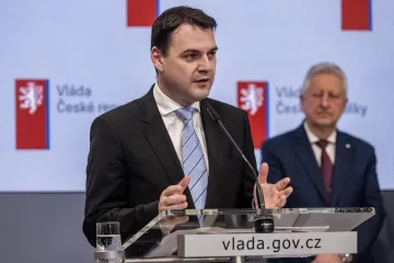 Projev nezralosti a politické arogance, míní o Macinkovi Žantovský