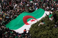 Alžírsko čekají prezidentské volby. Proběhnou 12. prosince 