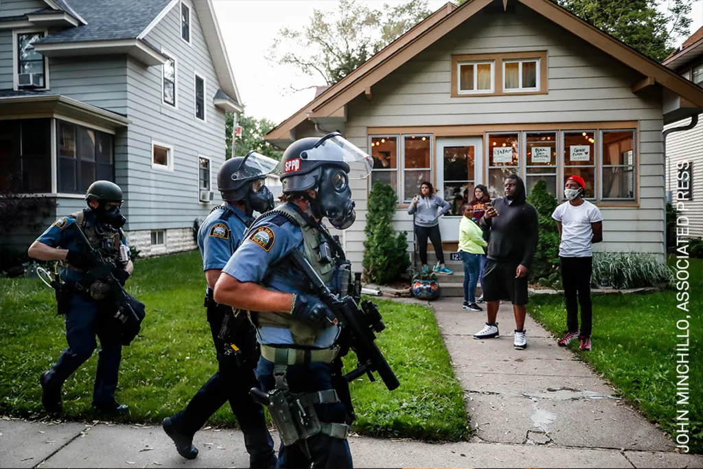 V následujících měsících se konaly velké demonstrace ve více než 150 amerických městech. Protesty na podporu hnutí Black Lives Matter se postupně rozšířily do více než dvou tisíc měst v přibližně 60 zemích světa