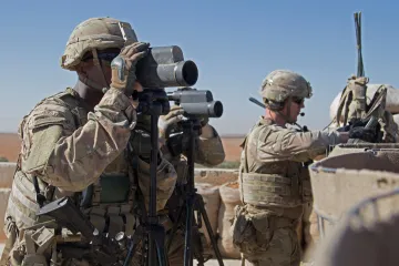 USA sníží zhruba o polovinu počet svých vojáků v Sýrii, uvedl Pentagon